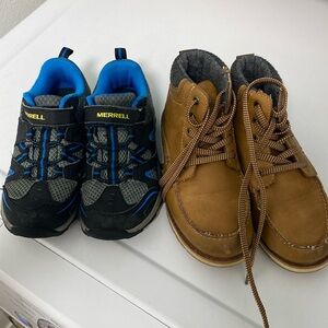 2 Pair of Kids shoes both size 1M